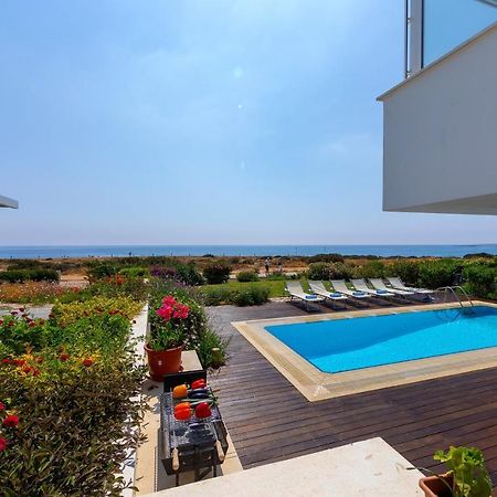 Protaras Beachfront Villa Alia Ngoại thất bức ảnh