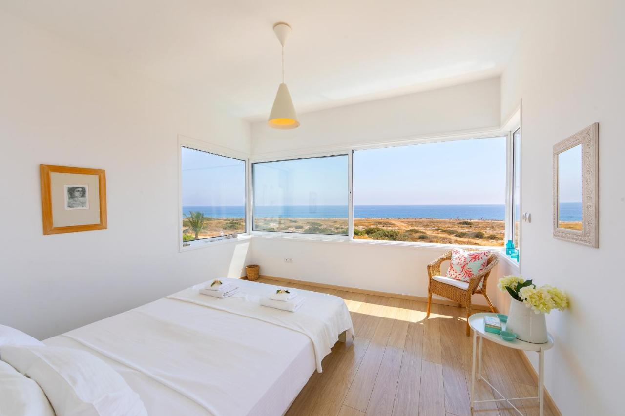 Protaras Beachfront Villa Alia Ngoại thất bức ảnh