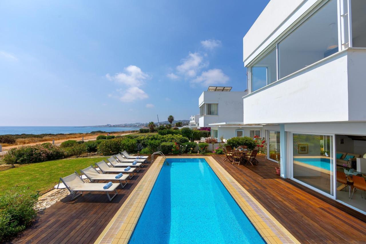 Protaras Beachfront Villa Alia Ngoại thất bức ảnh