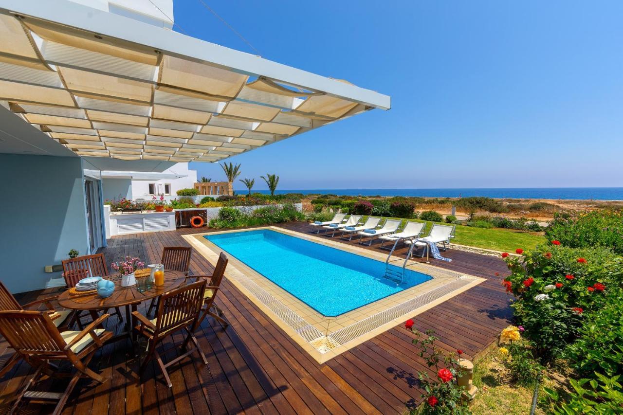 Protaras Beachfront Villa Alia Ngoại thất bức ảnh