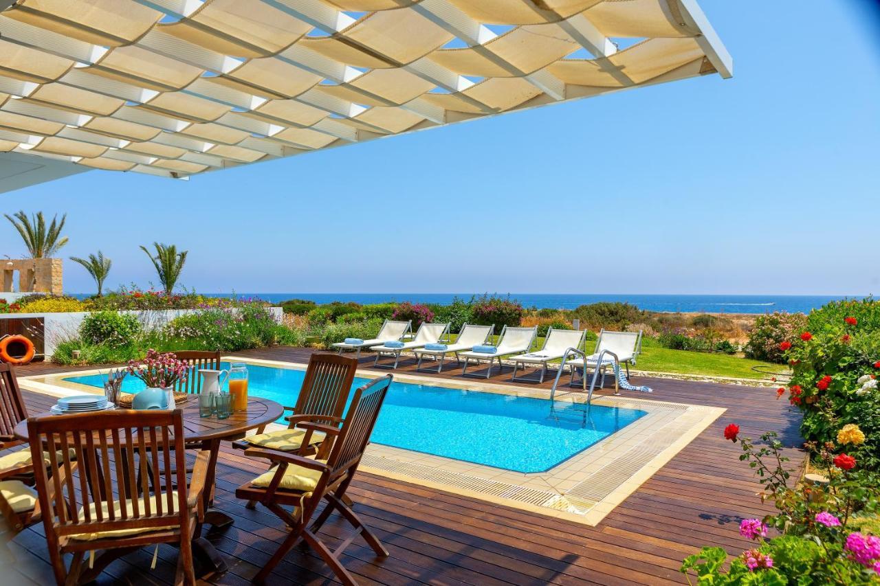 Protaras Beachfront Villa Alia Ngoại thất bức ảnh